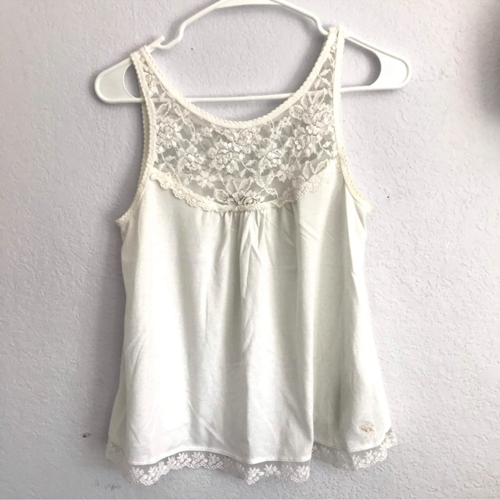 Abercrombie & fitch white M beaded top tank